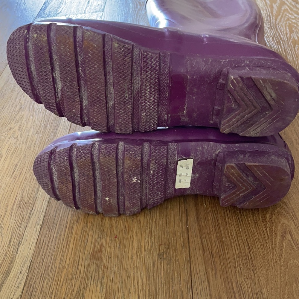 Hunter Purple Wellington Classic Rain Boot 6/7 - Picture 3 of 5